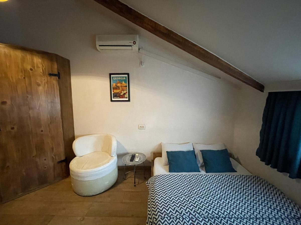 Apartamento Roofs Tiflis Exterior foto
