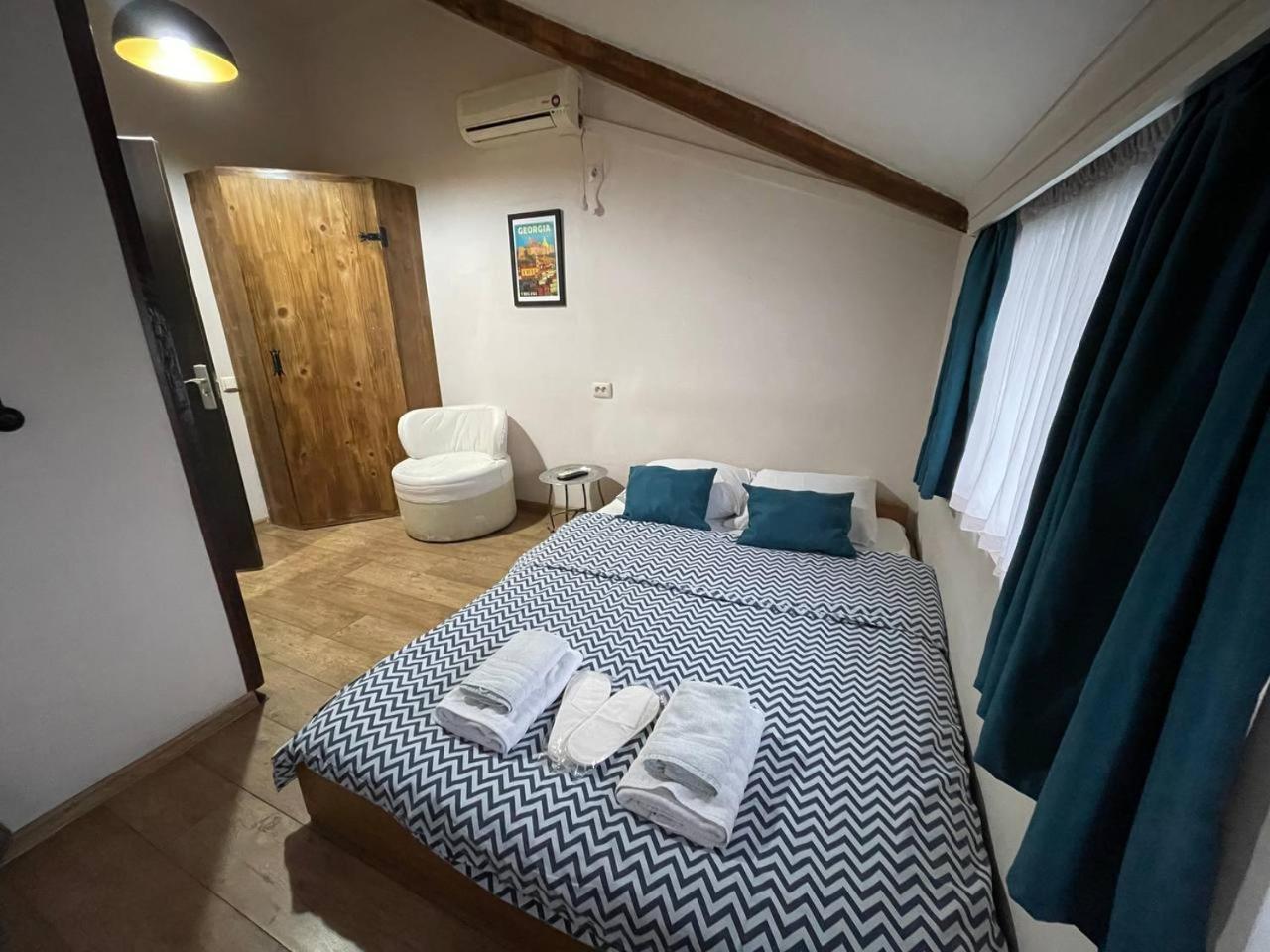 Apartamento Roofs Tiflis Exterior foto